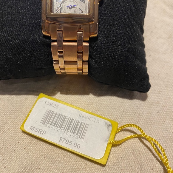 *NEW* INVICTA ROSE GOLD WATCH - Picture 4 of 8